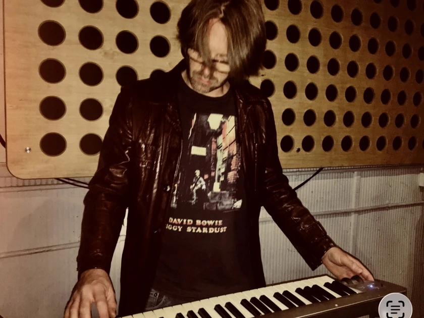 Alex Vigay in the studio